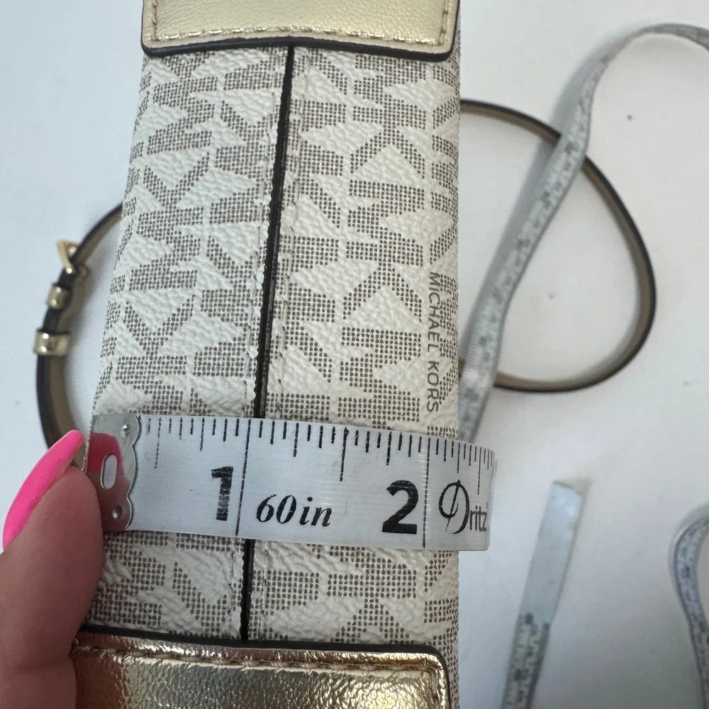 Michael Kors Mercer XS North South Shopper Crossbody Bag Vanilla Gold Logo
